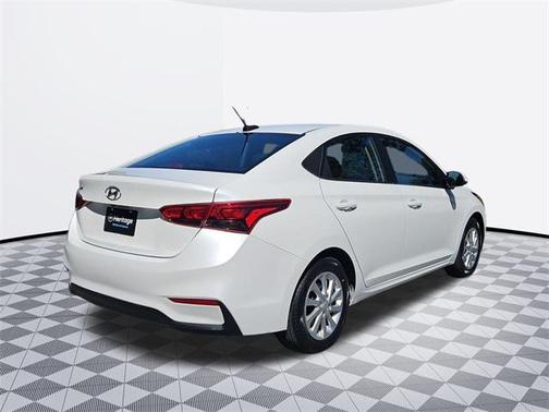 2021 Hyundai Accent SEL