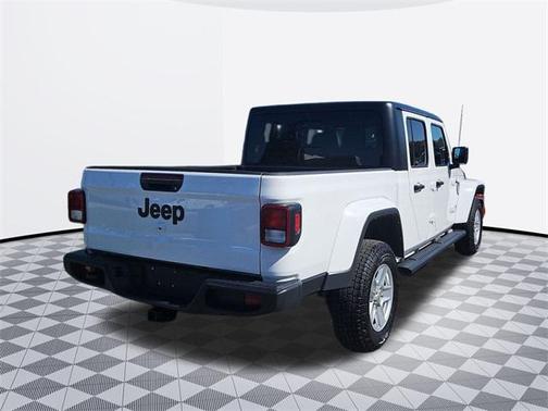 2022 Jeep Gladiator Sport S