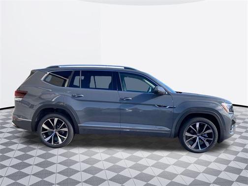 2025 Volkswagen Atlas 2.0T SEL Premium R-Line 4MOTION