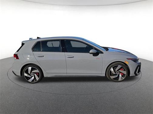 2026 Volkswagen Golf GTI 2.0T S DSG