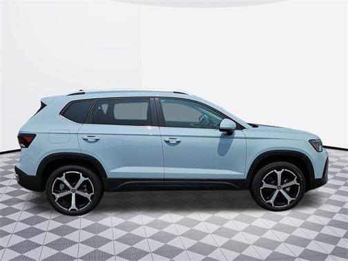2025 Volkswagen Taos 1.5T SEL