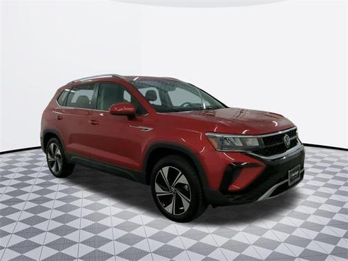 2024 Volkswagen Taos 1.5T SE