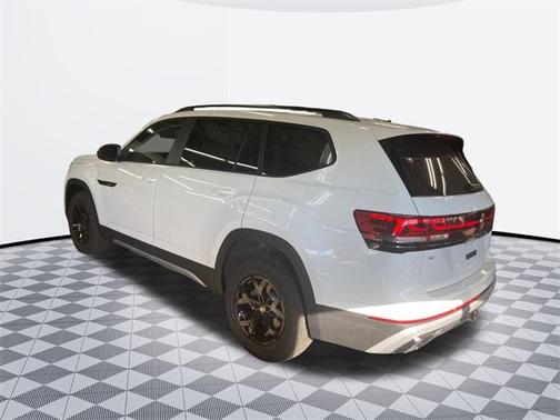 2025 Volkswagen Atlas 2.0T Peak Edition
