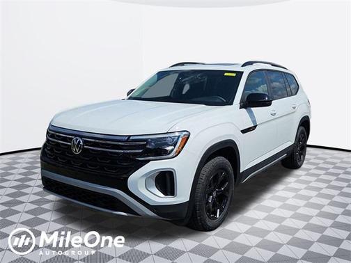2025 Volkswagen Atlas 2.0T Peak Edition