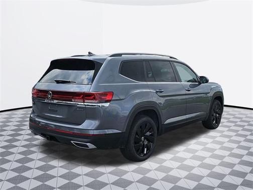 2025 Volkswagen Atlas 2.0T SE w/Technology 4MOTION
