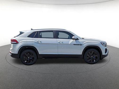 Opal White 2026 Volkswagen Atlas Cross Sport 2.0T SE w/Technology 4MOTION