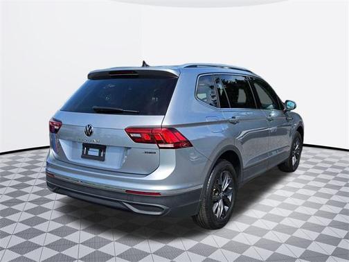 2022 Volkswagen Tiguan 2.0T SE 4MOTION