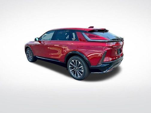 2025 Cadillac LYRIQ Sport