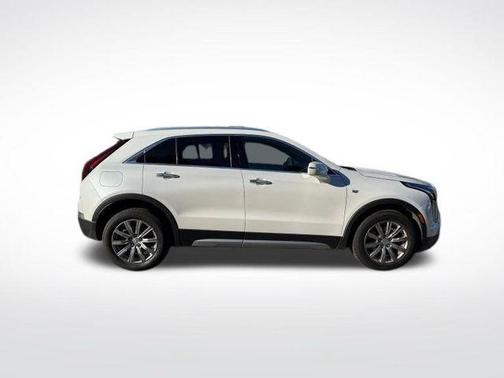 2021 Cadillac XT4 Premium Luxury