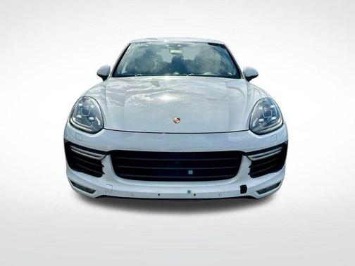 2015 Porsche Cayenne Turbo
