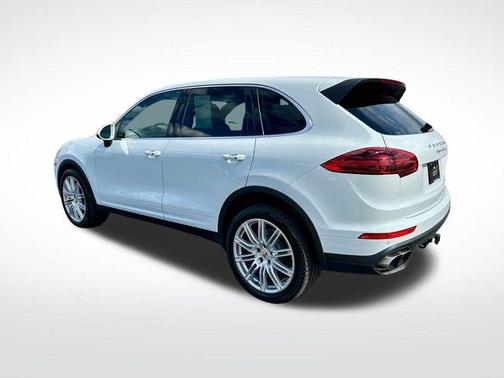2015 Porsche Cayenne Turbo