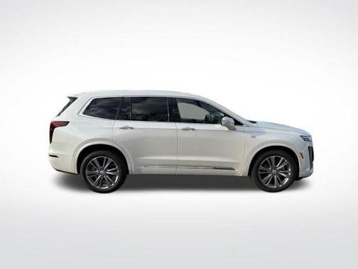 2025 Cadillac XT6 Premium Luxury AWD