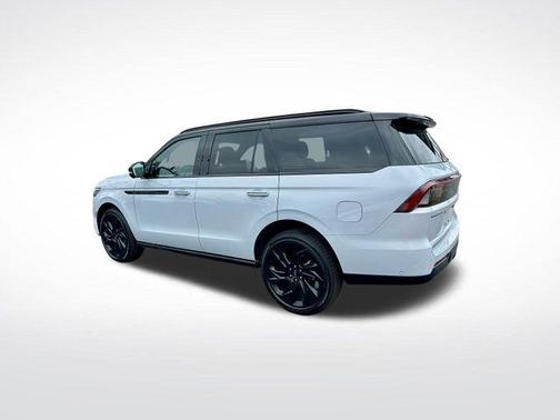 2025 Lincoln Navigator Black Label