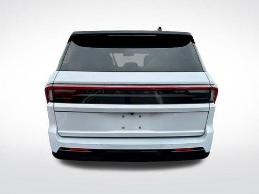 2025 Lincoln Navigator Black Label