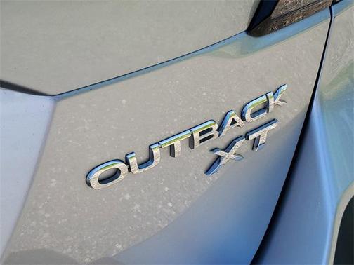 2022 Subaru Outback Limited XT