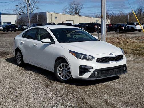 Clear White 2019 Kia Forte FE