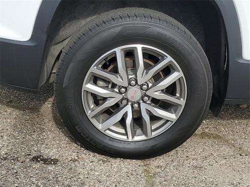 2019 GMC Acadia SLE-2