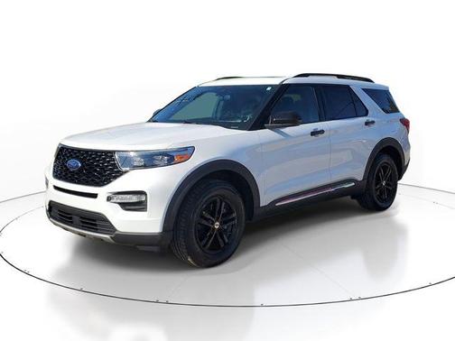 Oxford White 2020 Ford Explorer XLT