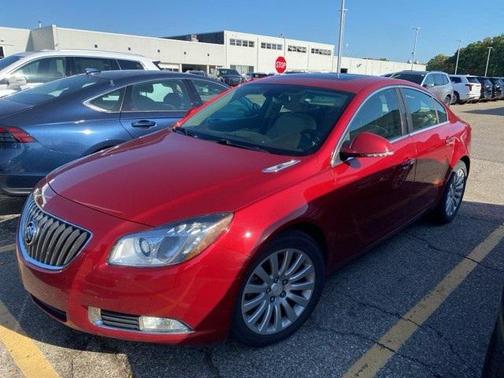 2013 Buick Regal Base