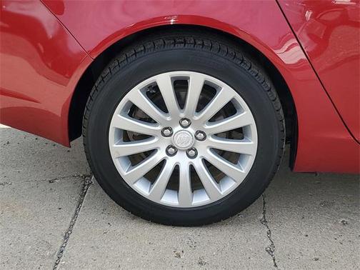 2013 Buick Regal Base