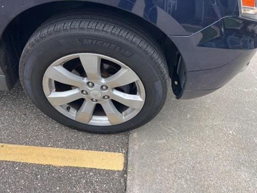 2010 Mitsubishi Outlander XLS