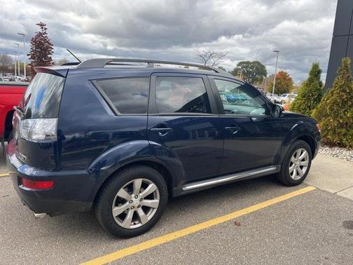 2010 Mitsubishi Outlander XLS