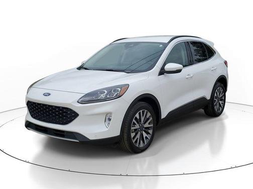 White Metallic 2020 Ford Escape Titanium