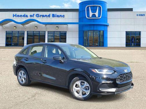 Crystal Black Pearl 2024 Honda HR-V LX