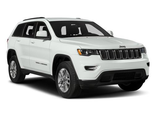 Diamond Black Crystal Pearlcoat 2017 Jeep Grand Cherokee Laredo