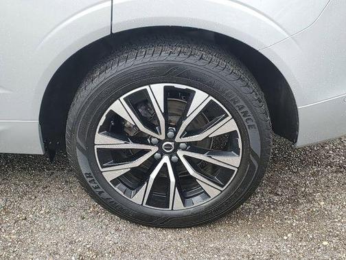 Silver 2023 Volvo XC60 B5 Plus Bright Theme