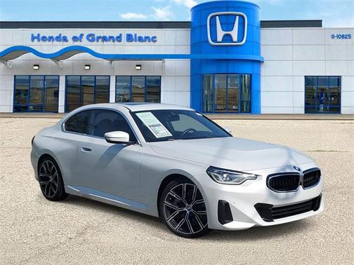 2022 BMW 230 230i