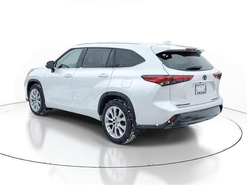 2023 Toyota Highlander Limited