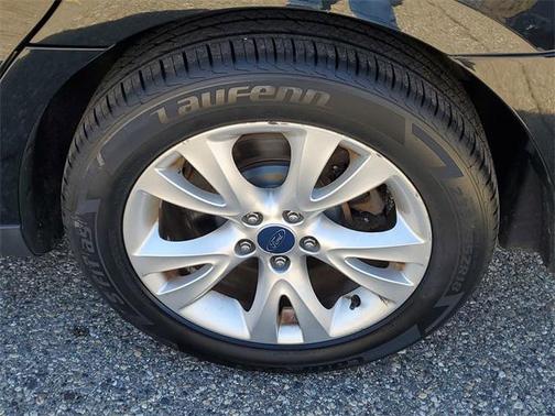 2012 Ford Taurus SEL