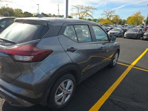 2023 Nissan Kicks S