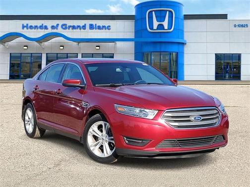 2018 Ford Taurus SEL