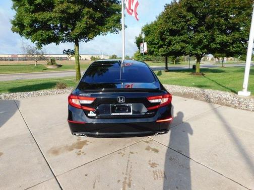 Crystal Black Pearl 2018 Honda Accord Sport