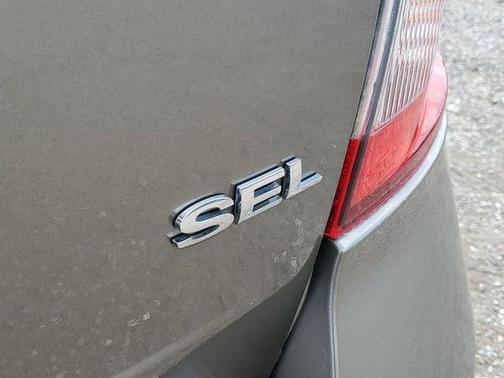 Mineral Gray Metallic 2013 Ford Edge SEL