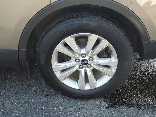 Luxe Metallic 2017 Lincoln MKX Premiere