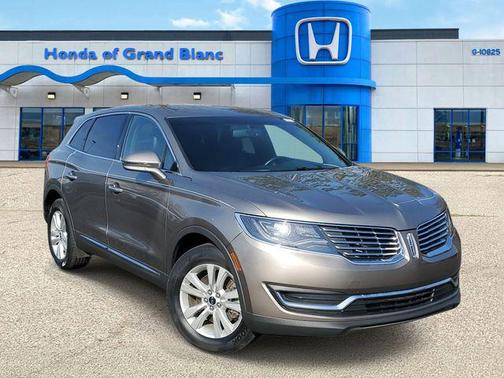 Luxe Metallic 2017 Lincoln MKX Premiere