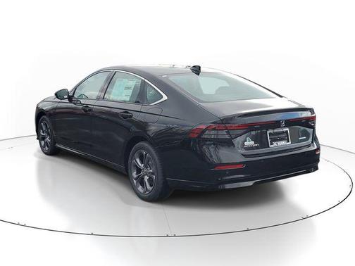 Crystal Black Pearl 2026 Honda Accord Hybrid EX-L