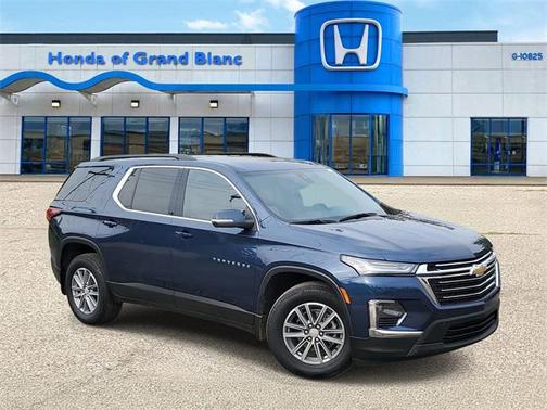 2023 Chevrolet Traverse LT Leather