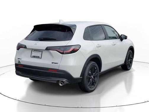 Platinum White Pearl 2026 Honda HR-V Sport