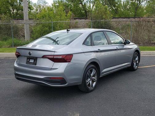 Silver Metallic 2024 Volkswagen Jetta 1.5T SE