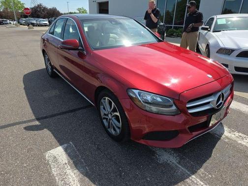 designo Cardinal Red Metallic 2016 Mercedes-Benz C-Class C 300 4MATIC
