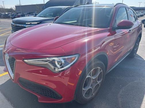 Alfa Rosso 2018 Alfa Romeo Stelvio Sport