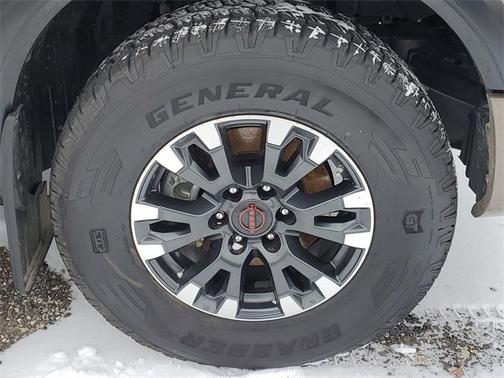 2024 Nissan Titan PRO-4X