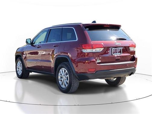 2022 Jeep Grand Cherokee Laredo