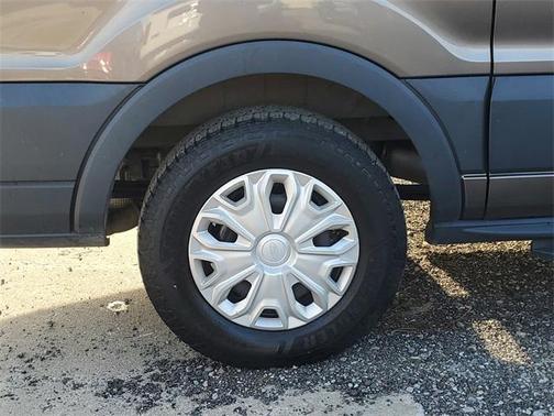 2018 Ford Transit-150 XLT