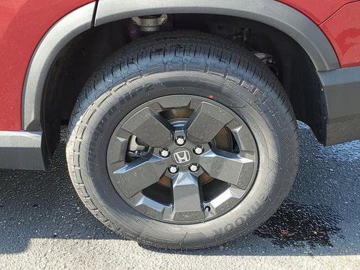 Radiant Red Metallic II 2026 Honda Passport RTL