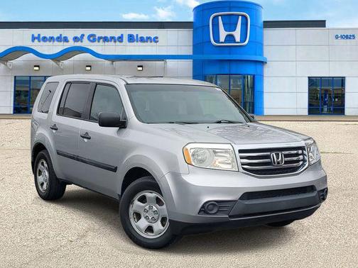 Silver 2013 Honda Pilot LX